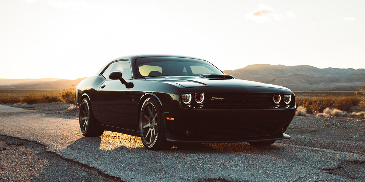 Dodge Challenger with Verde Form VFF02