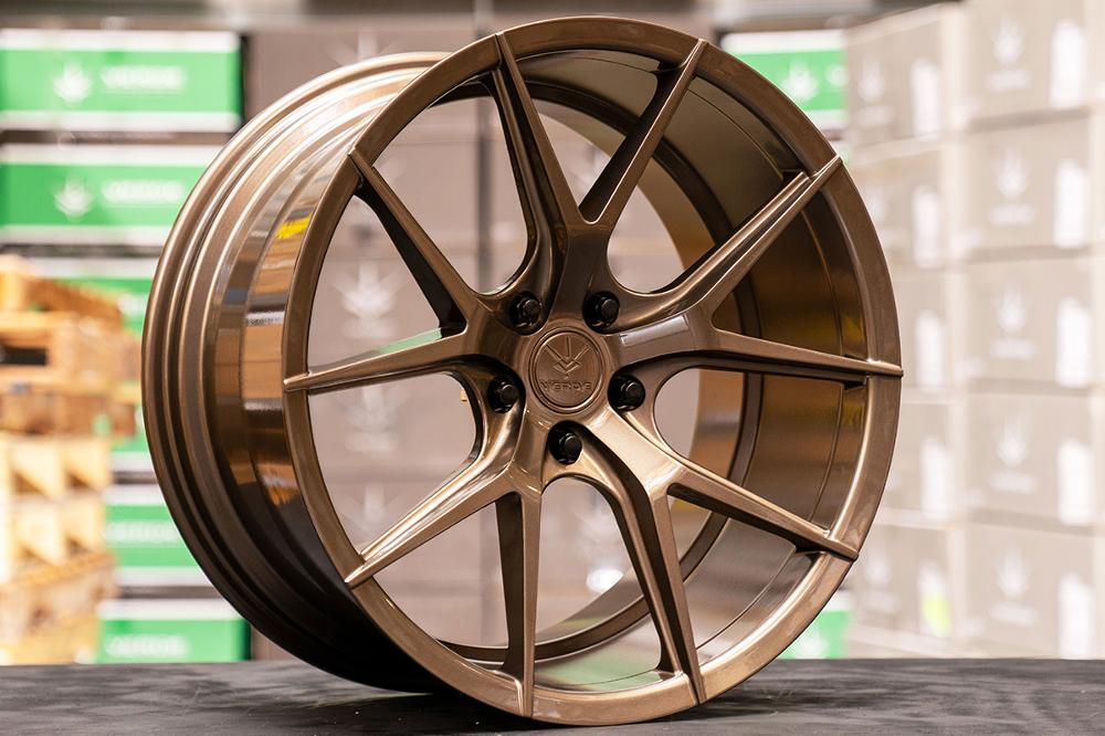 Verde Wheels V99 Axis Verde Wheels V99 Axis